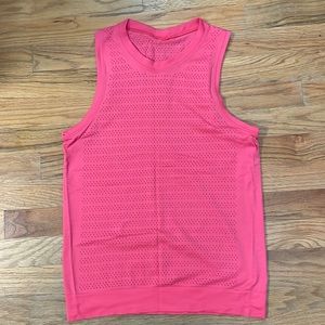 Lululemon tank, size 4